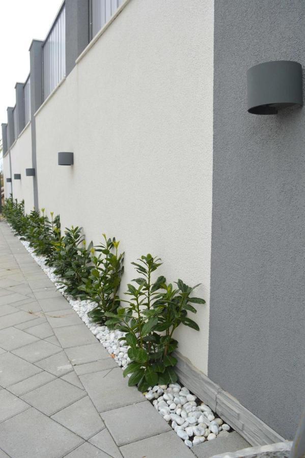 Vila Zara Nin Exterior foto